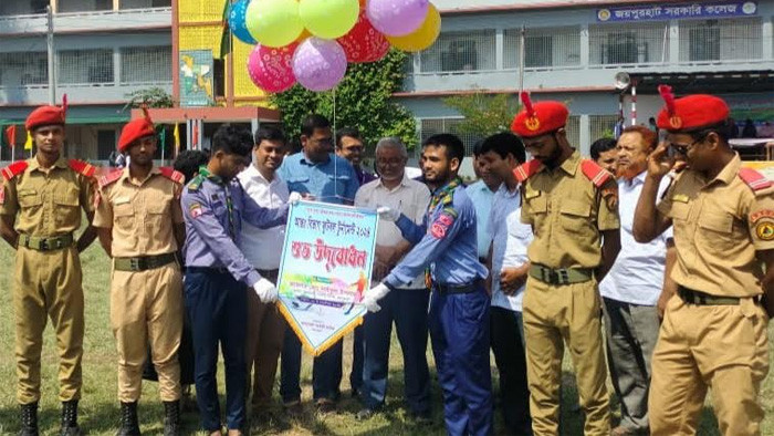 জয়পুরহাট সরকারি কলেজ আন্তঃ বিভাগ ফুটবল টুর্নামেন্টর উদ্বোধন