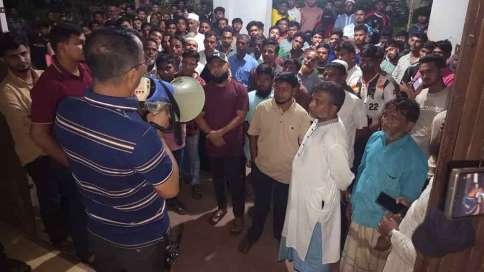 চট্টগ্রামের ১৭ থানার এলাকায় পুলিশের অভিযান, আটক ৪৪৫
