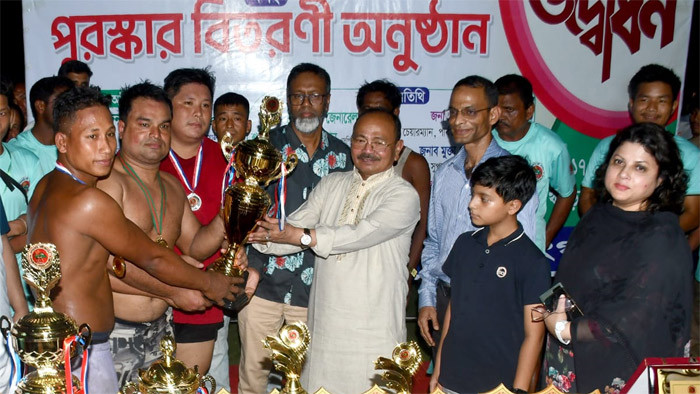 প্রধানমন্ত্রী চান দেশের সকল মানুষ এক ছাতার নিচে সম্প্রীতিতে বাস করবে-পার্বত্য প্রতিমন্ত্রী