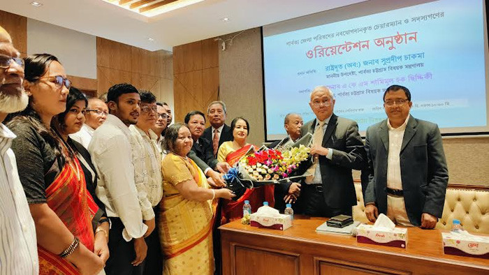পার্বত্য চট্টগ্রাম বিষয়ক মন্ত্রণালয়ের উপদেষ্টার সাথে খাগড়াছড়ি পাজেপ চেয়ারম্যানের সাক্ষাৎ