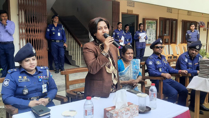 জেলা পুলিশের উদ্যোগে খাগড়াছড়িতে “বই পাঠ উৎসব” অনুষ্ঠিত