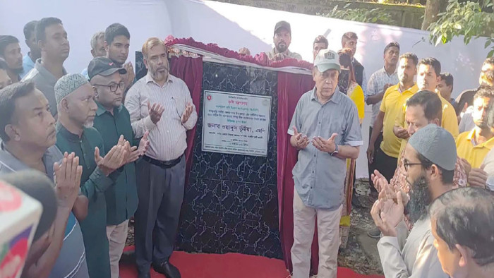 খাগড়াছড়িতে ৩০০ টন ধারণক্ষমতার বীজ সংরক্ষণাগারের ভিত্তিপ্রস্তর স্থাপন