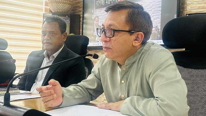 কোরবানির চামড়া সংরক্ষণে সর্বাত্মক প্রস্তুতি নেওয়ার আহবান বাণিজ্যমন্ত্রীর