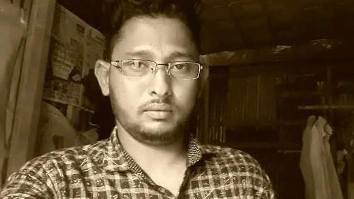 সড়ক দুর্ঘটনায় ঝড়ে গেলো মাস্টার্স পরীক্ষার্থী সোহেলের তাজা প্রাণ