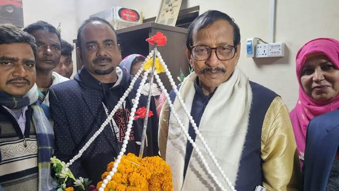 বিপুল ভোটে আবারও নৌকার মাঝি সমাজকল্যাণ মন্ত্রী নুরুজ্জামান আহম্মেদ