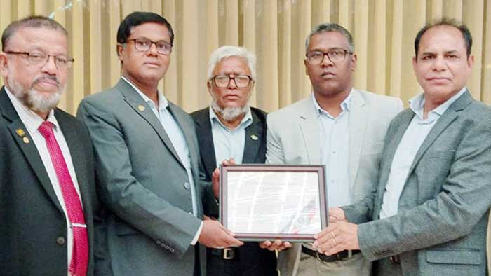 লায়ন্স ইন্টারন্যাশনাল সার্টিফিকেটে ভূষিত হলেন ‘লায়ন দেলোয়ার হোসেন’