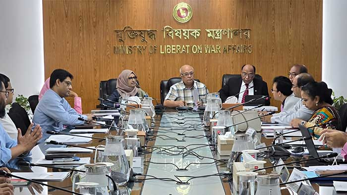 জুলাই শহিদ পরিবার ও আহতদের পুনর্বাসন করা হবে- মুক্তিযুদ্ধ বিষয়ক উপদেষ্টা