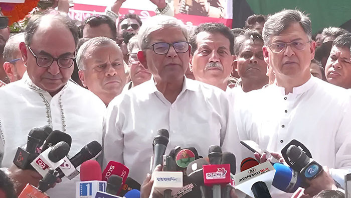 গণতন্ত্রকে আবারও ধ্বংসের ষড়যন্ত্র চলছে- মির্জা ফখরুল