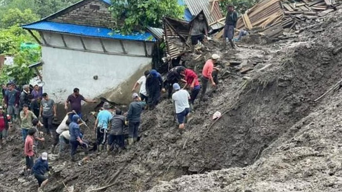 নেপালে বন্যা ও ভূমিধসে ১৪ জনের মৃত্যু