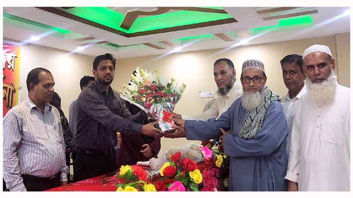শিক্ষাবান্ধব ইউএনও’কে বিদায় সংবর্ধনা