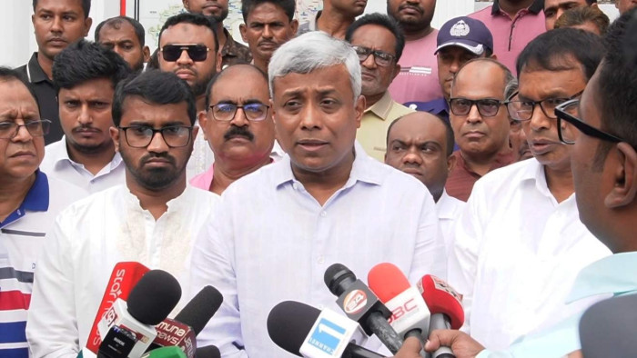 জ্বালানি তেলের দাম আর বাড়ানোর পরিকল্পনা নেই, সুযোগ এলে কমবে: প্রতিমন্ত্রী অমিত
