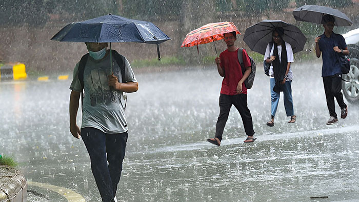 টানা ৫ দিন বৃষ্টির আভাস, সন্ধ্যার থেকে হতে পারে ঝড়