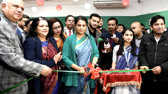 সংস্কৃতিই মানুষে-মানুষে সেতুবন্ধ রচনা করতে পারে- তথ্য ও সম্প্রচার উপদেষ্টা