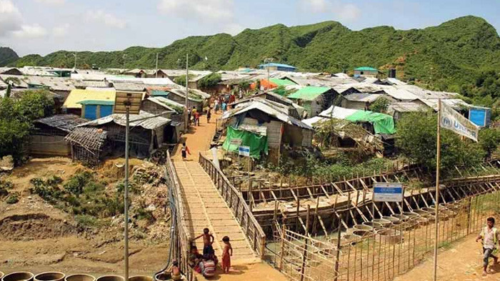 রোহিঙ্গা ক্যাম্পে ৩ খুন
