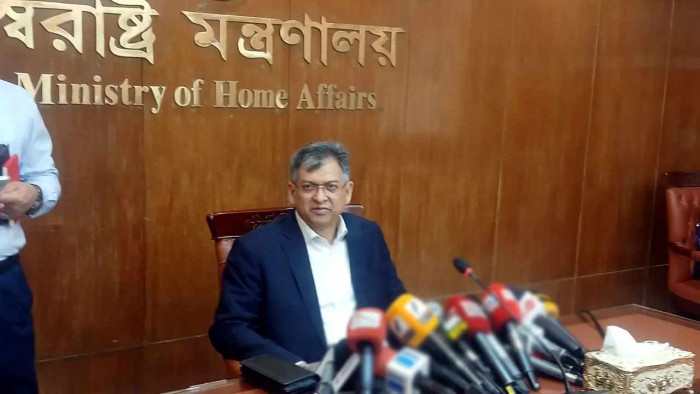 সমাজের নৈতিক অবক্ষয়ের বিভিন্ন লক্ষণ দেখা যাচ্ছে: স্বরাষ্ট্রমন্ত্রী