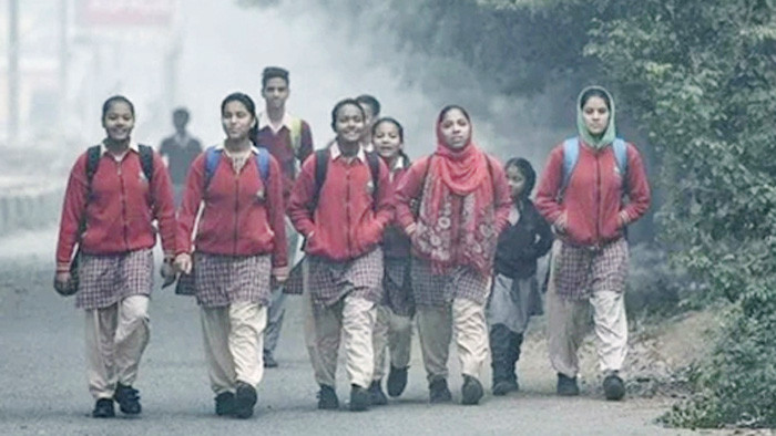 তীব্র শীতে বন্ধ থাকবে স্কুল