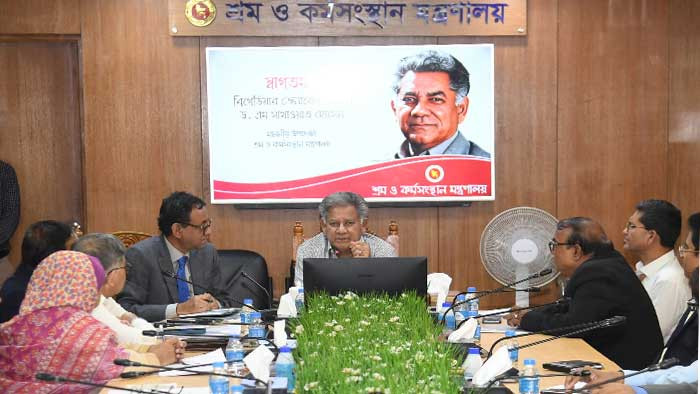 শ্রমিক অসন্তোষের যোক্তিক সমাধান করা হবে: শ্রম ও কর্মসংস্থান উপদেষ্টা