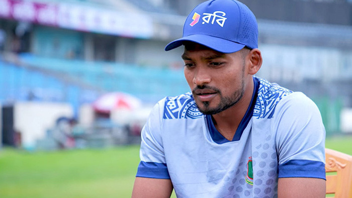বাংলাদেশ দলের অধিনায়কত্ব ছাড়ছেন শান্ত