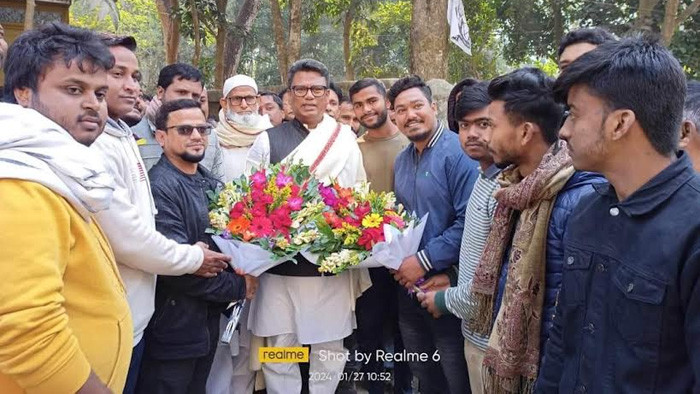 আক্কেলপুরে নবনির্বাচিত হুইপ স্বপনের শুভেচ্ছা বিনিময়