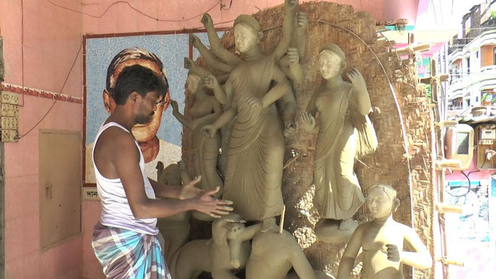 শেরপুরের প্রতিমার কদর বাড়ছে, যাচ্ছে পার্শ্ববর্তী দশ জেলায়