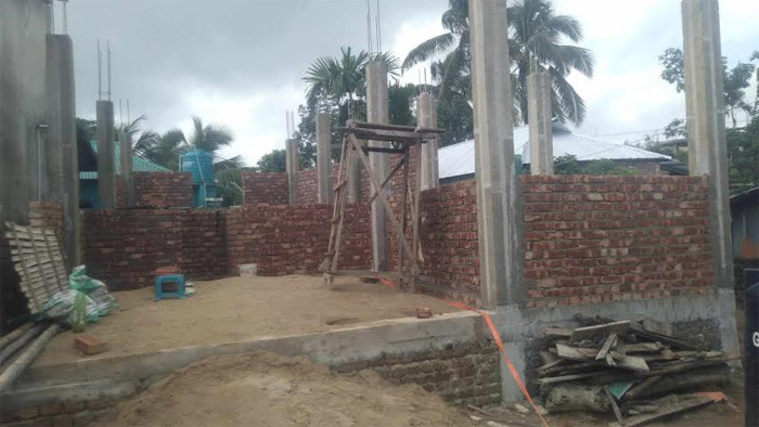 ঝিনাইগাতীতে সাংবাদিকের জমি দখল করে স্থাপনা নির্মাণ