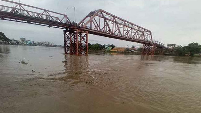 সিলেটে হচ্ছে বৃষ্টিপাত, বাড়ছে নদ-নদীর পানি