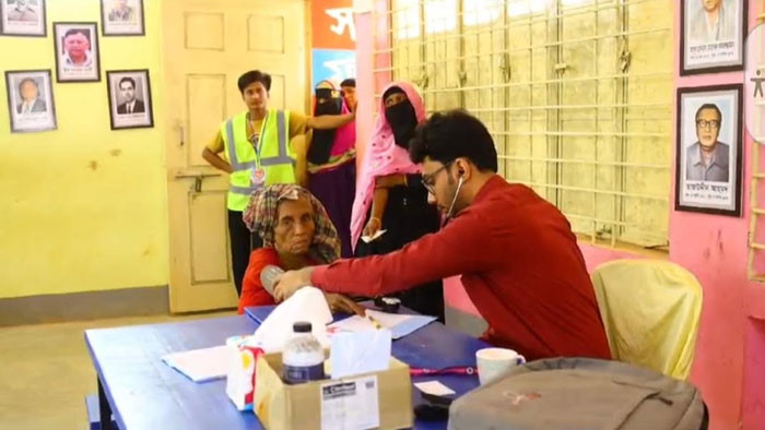 দীঘিনালায় আবাম ফাউন্ডেশন বাংলাদেশের বিনামূল্যে চিকিৎসা ক্যাম্প অনুষ্ঠিত