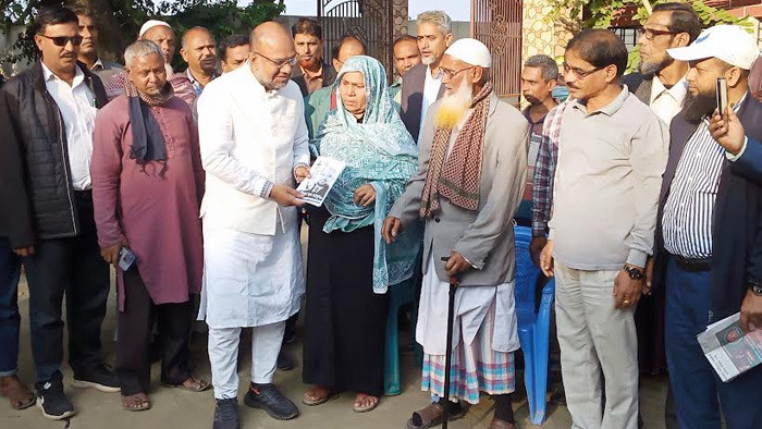 ইসলামপুরে এমপি প্রার্থী মোস্তফা আল মাহমুদের লাঙ্গল প্রতীকে প্রচারণা শুরু