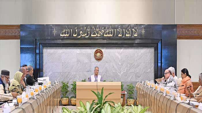 উপদেষ্টা পরিষদের বিশেষ সভায় খালেদা জিয়ার জন্য দোয়া