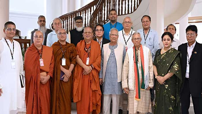 প্রবারণা পূর্ণিমা উপলক্ষে প্রধান উপদেষ্টার শুভেচ্ছা বিনিময়