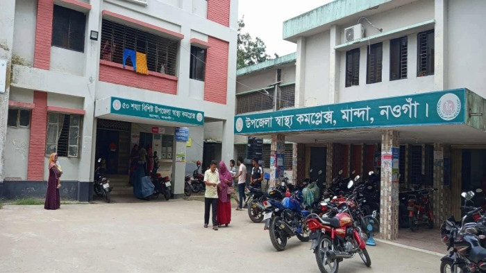 মান্দায় চিকিৎসা নিতে যাওয়া শিক্ষক দম্পতিকে লাঞ্ছিতের অভিযোগ