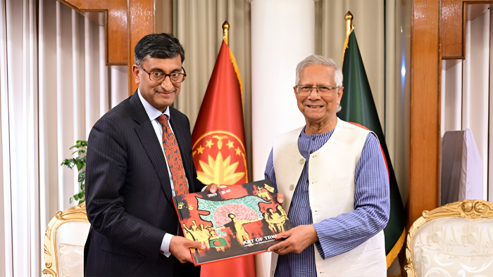 বাংলাদেশ-কানাডা বিনিয়োগ সম্পর্ক শক্তিশালী করার আহ্বান জানিয়েছেন- প্রধান উপদেষ্টা