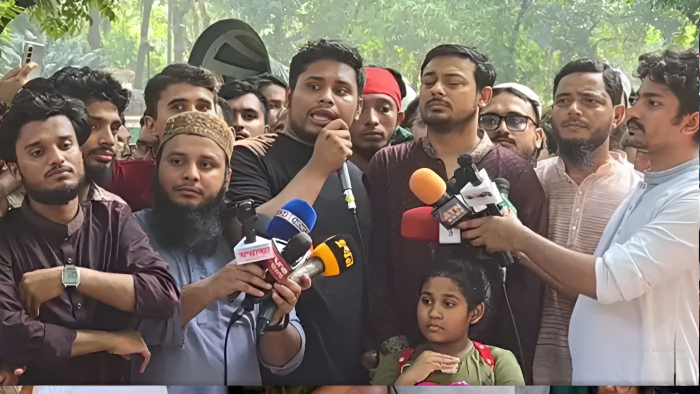 আওয়ামী লীগ নিষিদ্ধের দাবিতে বাদ জুমা বড় জমায়েতের ডাক
