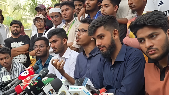 ক্লাস, পরীক্ষা ও একাডেমিক কার্যক্রম বন্ধের ঘোষণা দিয়েছে পলিটেকনিকের শিক্ষার্থীরা!