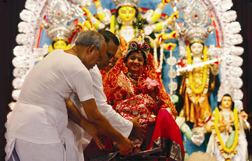 আজ মহাঅষ্টমী ও কুমারী পূজা
