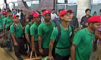 শ্রমিক সঙ্কটে মালয়েশিয়ায় শিল্প কারখানায় উৎপাদন ব্যাহত 